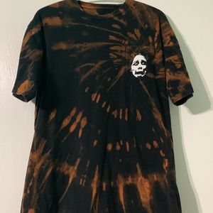 CULT bleached pocket tshirt